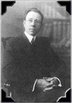 Dr. Frederick McKay, circa 1915 Dr. Frederick McKay, circa 1915